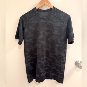 Lululemon Camo Metal Vent